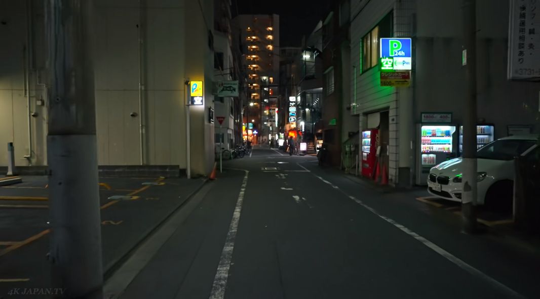 在东京大田区的深夜漫步：七月畅游饮酒小巷